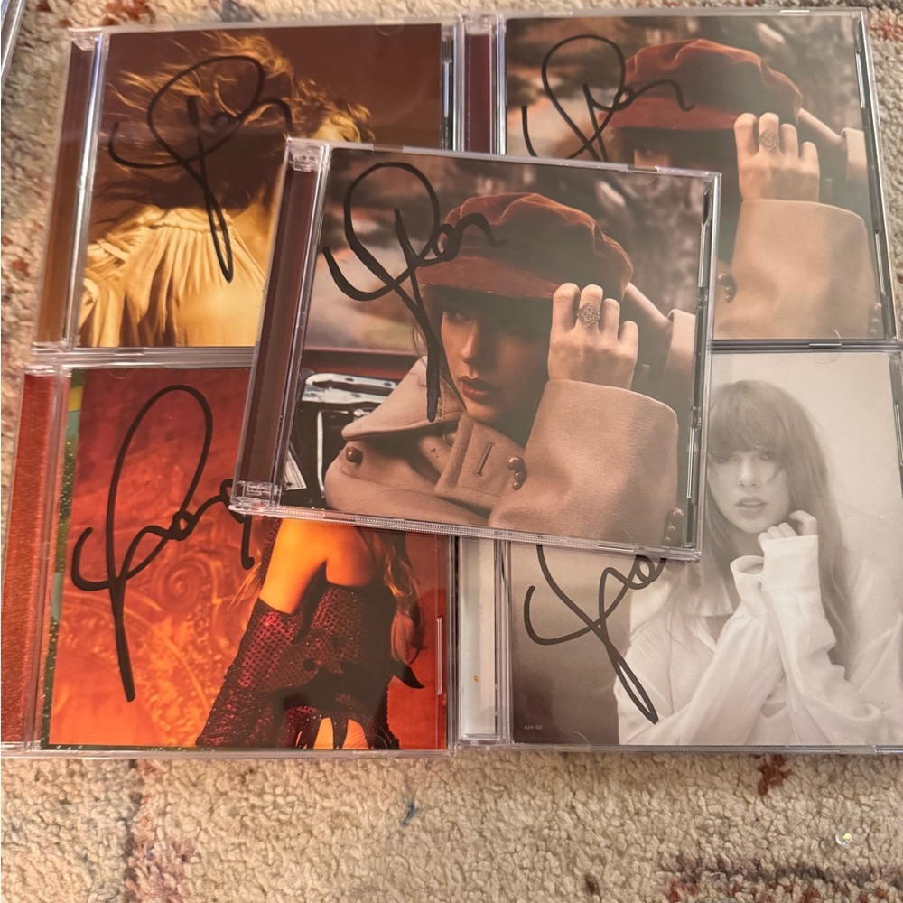 Taylor signed Red